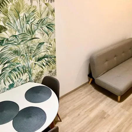 Pau18 Apartment